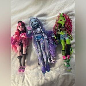 G3 Monster High Dolls (Draculaura,Abbey, Venues)